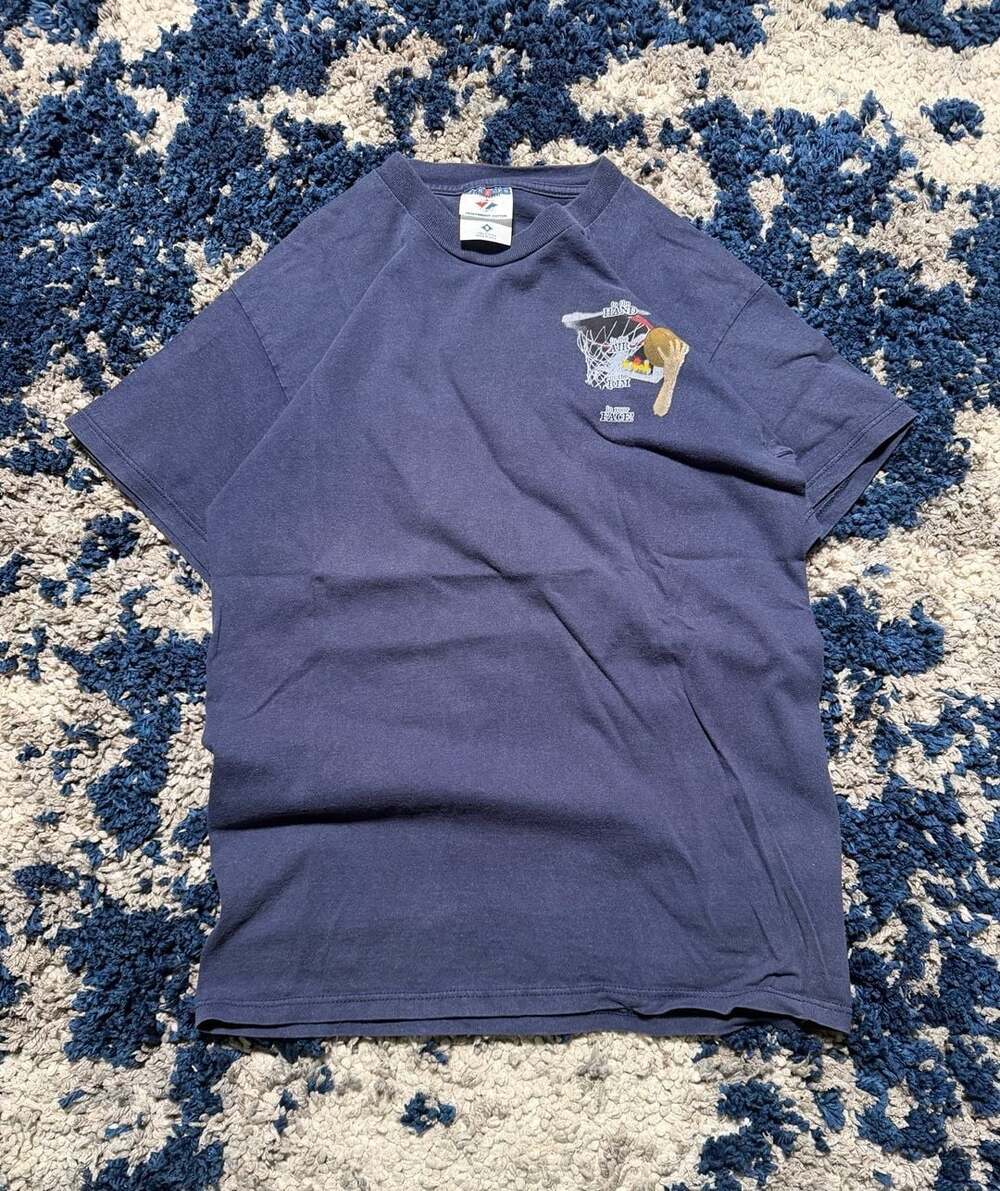 Vintage Jerzees Heavyweight Cotton Basketball Graphic T-Shirt